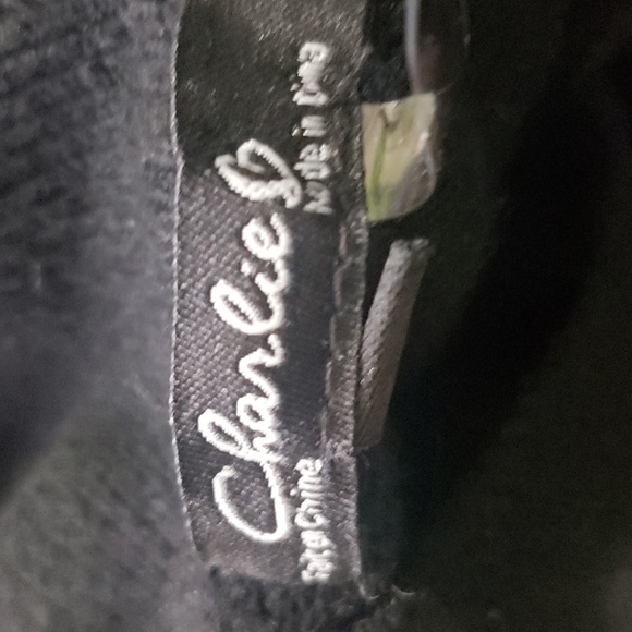 CT1949 Charlie B Black Long Sleeve Sweater with Pockets P/S - Picture 8 of 8